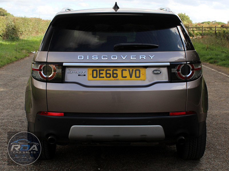 Land Rover Discovery Sport 2.0 TD4 HSE Luxury SUV 5dr Diesel Auto 4WD Euro 6 (s/s) (180 ps)