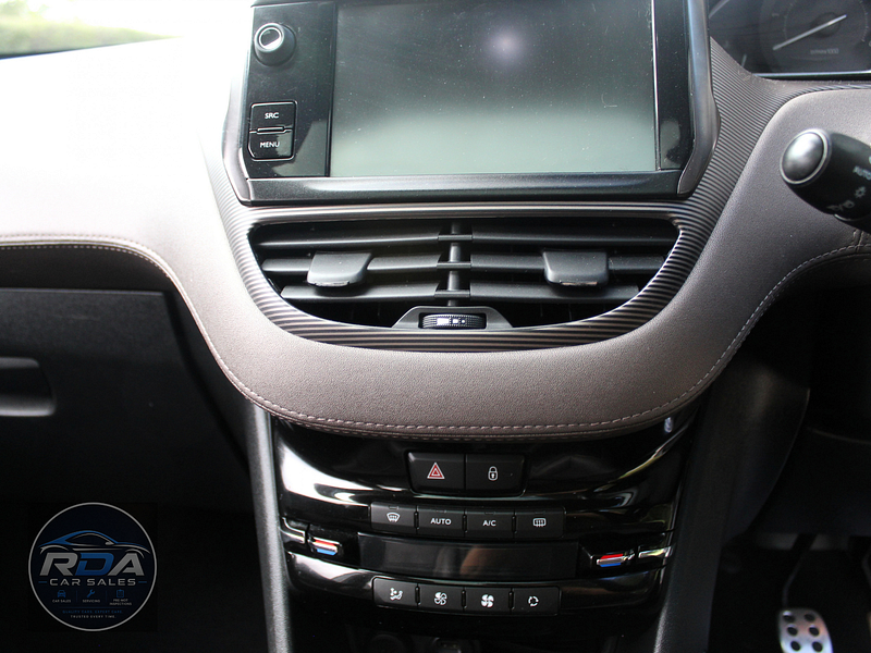 Peugeot 2008 1.6 e-HDi Feline SUV 5dr Diesel Manual Euro 5 (s/s) (Calima) (92 ps)
