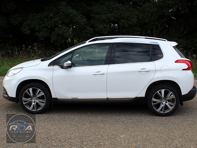 Peugeot 2008 1.6 e-HDi Feline SUV 5dr Diesel Manual Euro 5 (s/s) (Calima) (92 ps)