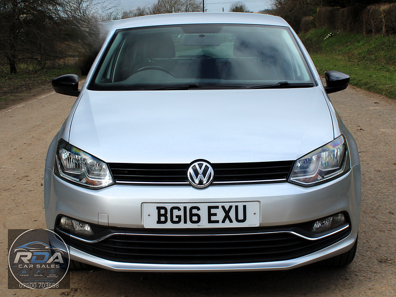 Volkswagen Polo 1.2 TSI BlueMotion Tech SE Design Hatchback 5dr Petrol Manual Euro 6 (s/s) (90 ps)