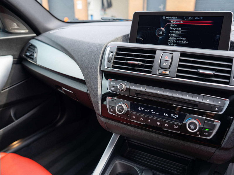 BMW 1 Series 3.0 M135i Auto 3dr