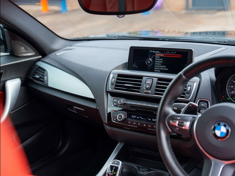 2016 BMW 1 Series in Mineral Grey, photo 6 of 73