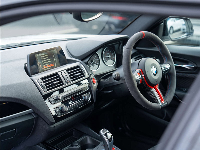 2017 BMW 1 Series in Alpine White, photo 18 of 66
