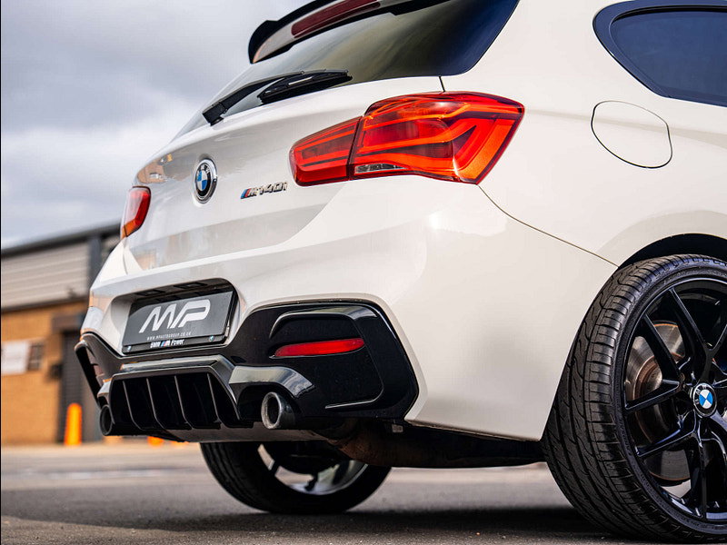 2017 BMW 1 Series in Alpine White, photo 48 of 66