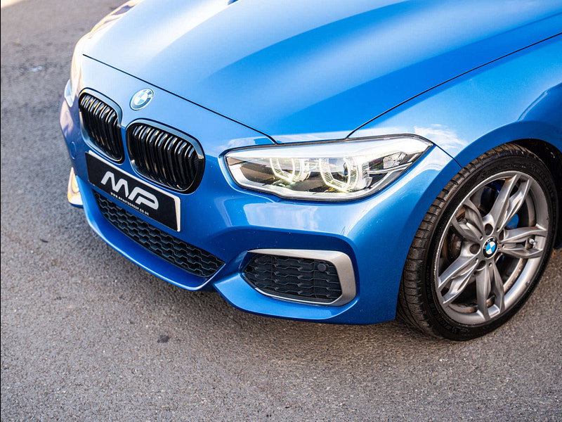 2018 BMW 1 Series in Estoril Blue, photo 21 of 71