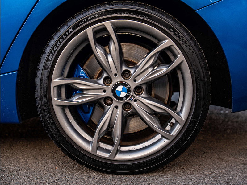 2018 BMW 1 Series in Estoril Blue, photo 29 of 71