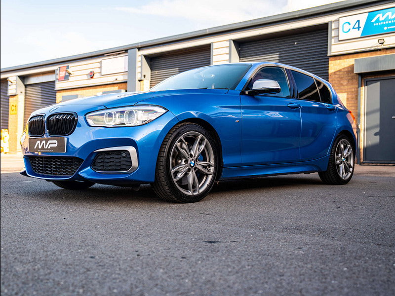 2018 BMW 1 Series in Estoril Blue, photo 31 of 71