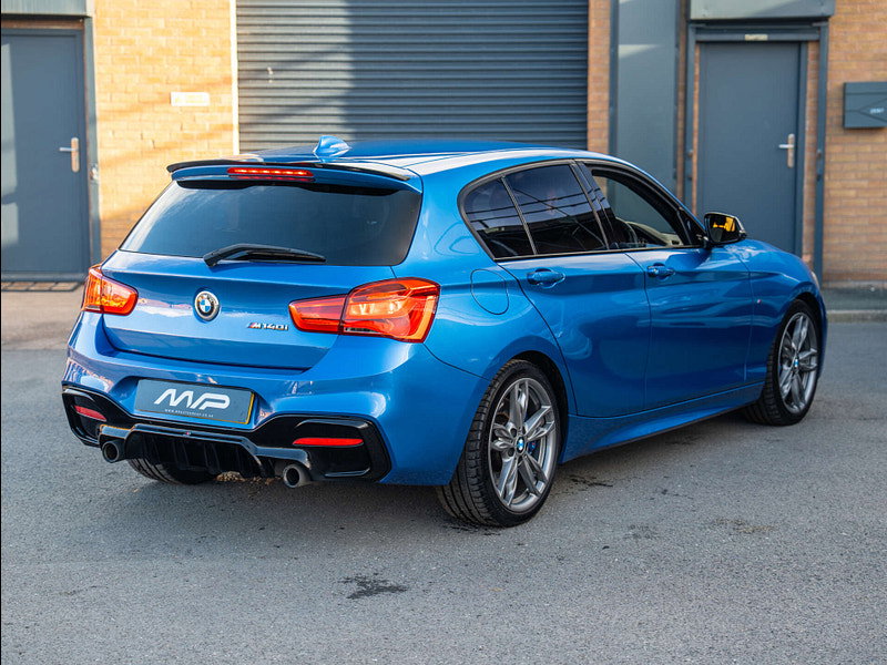 2018 BMW 1 Series in Estoril Blue, photo 11 of 71