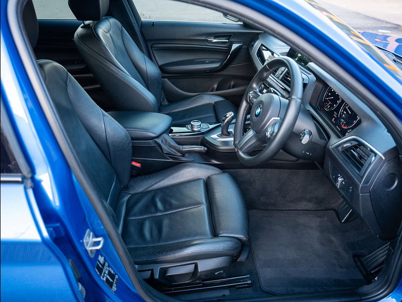 2018 BMW 1 Series in Estoril Blue, photo 17 of 71