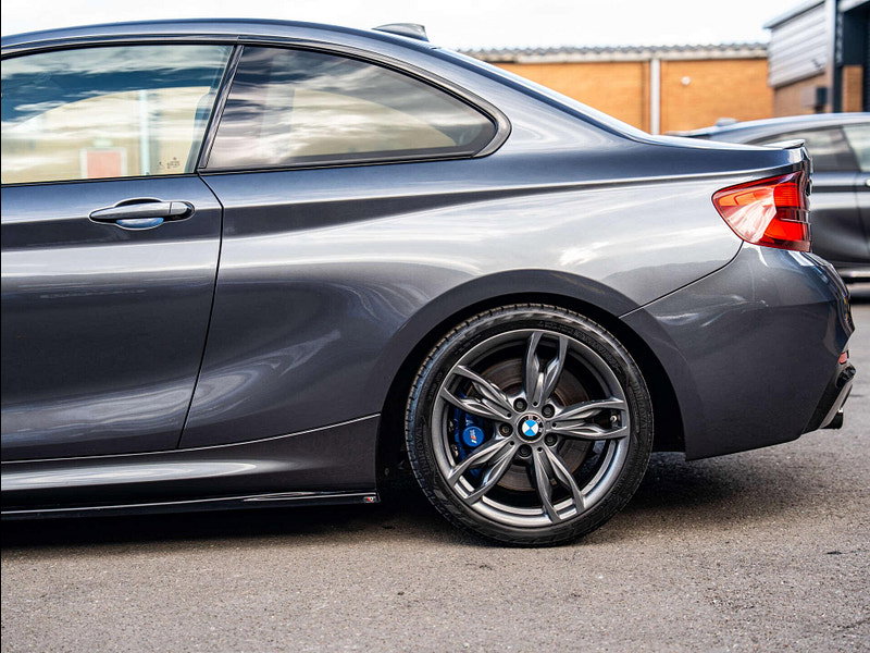 BMW 2 Series 3.0 M240i Auto 2dr