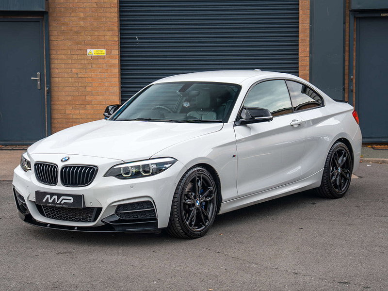 2017 BMW 2 Series in Alpine White, photo 8 of 71