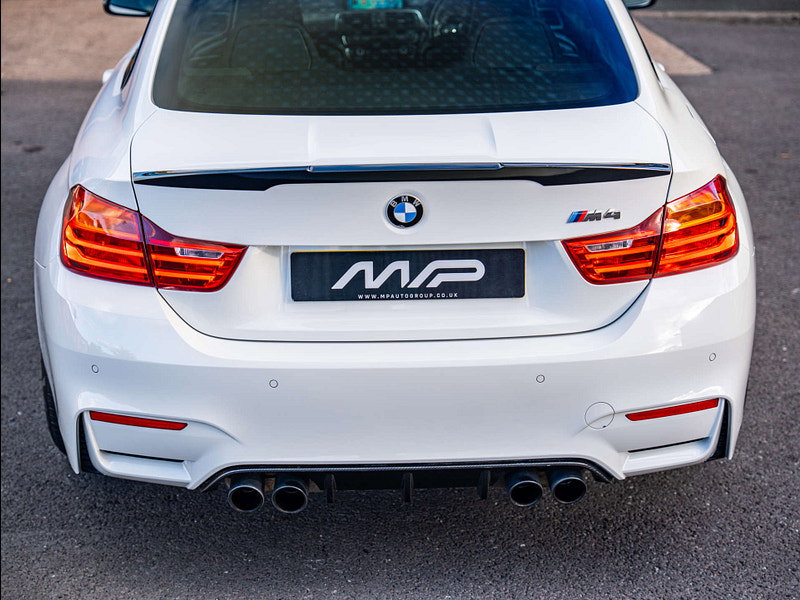 2016 BMW M4 in Alpine White, photo 53 of 79
