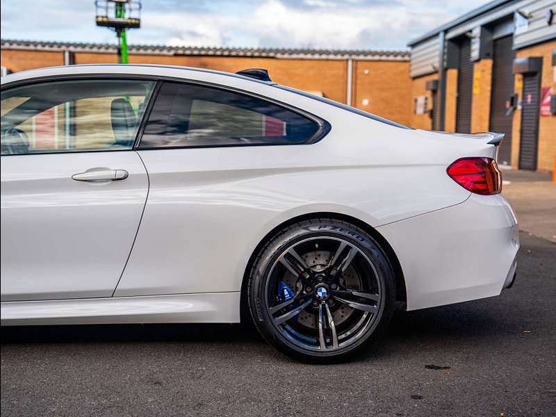 2016 BMW M4 in Alpine White, photo 27 of 79