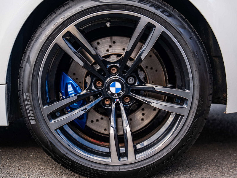 2016 BMW M4 in Alpine White, photo 35 of 79