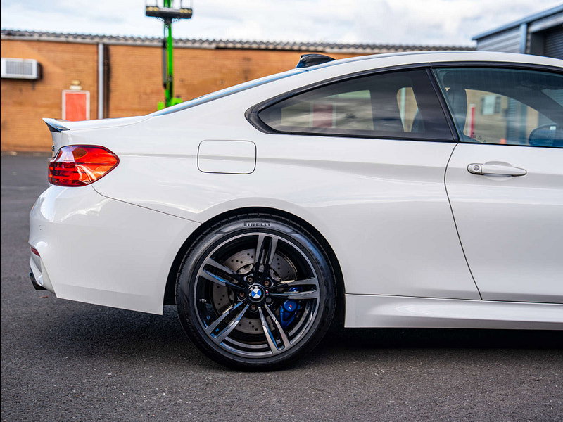 2016 BMW M4 in Alpine White, photo 57 of 79