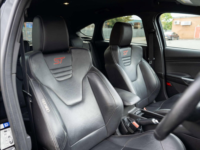 Ford Focus 2.0 Focus ST-3 T 5dr