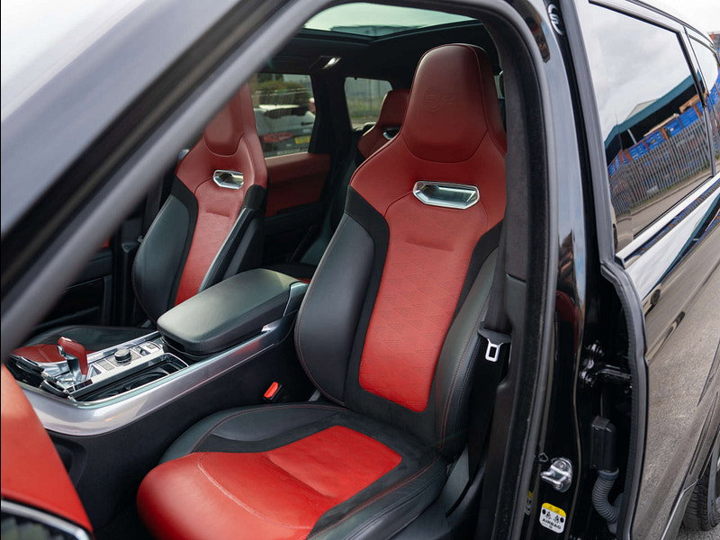 2019 Land Rover Range Rover Sport in Santorini Black, photo 24 of 95