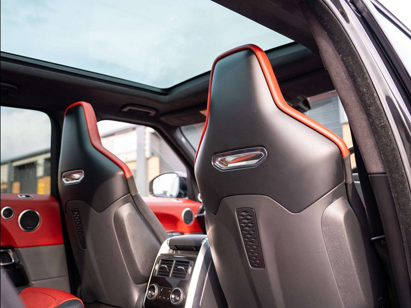 2019 Land Rover Range Rover Sport in Santorini Black, photo 16 of 95