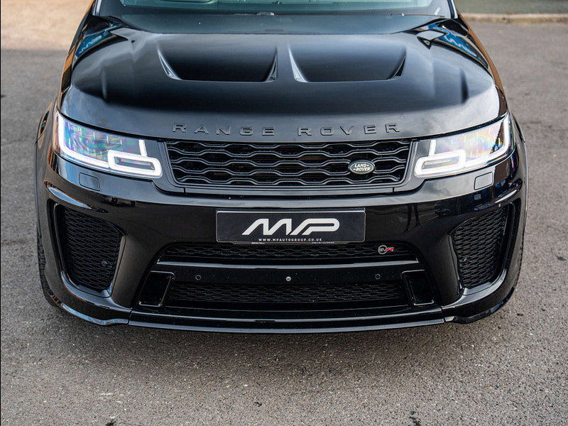 2019 Land Rover Range Rover Sport in Santorini Black, photo 27 of 95