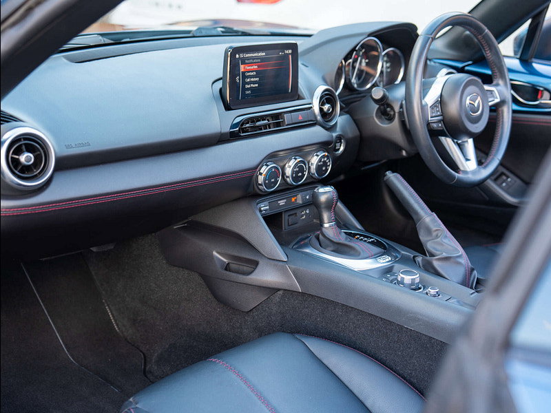 2018 Mazda MX-5 RF in Eternal Blue Mica, photo 5 of 91