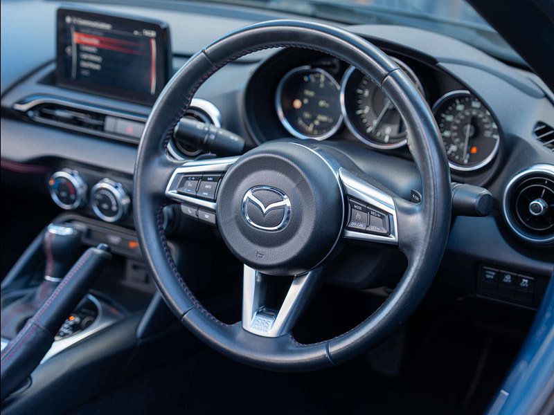 2018 Mazda MX-5 RF in Eternal Blue Mica, photo 19 of 91