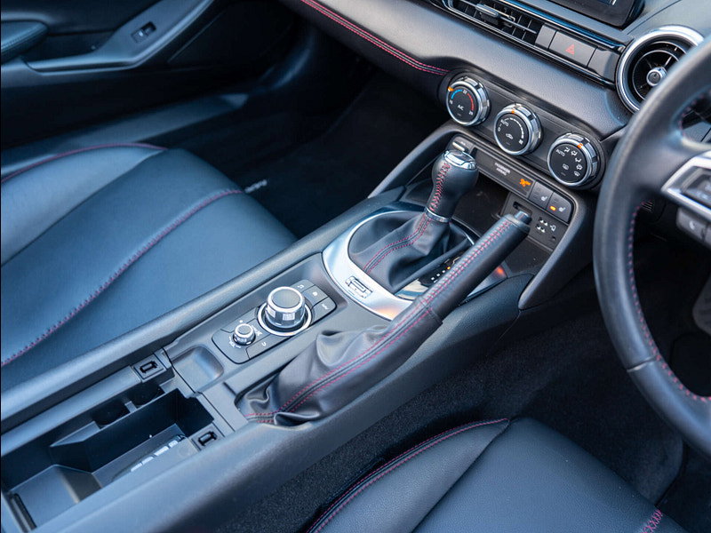 2018 Mazda MX-5 RF in Eternal Blue Mica, photo 37 of 91