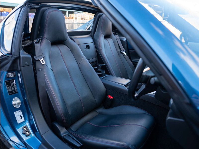 2018 Mazda MX-5 RF in Eternal Blue Mica, photo 4 of 91