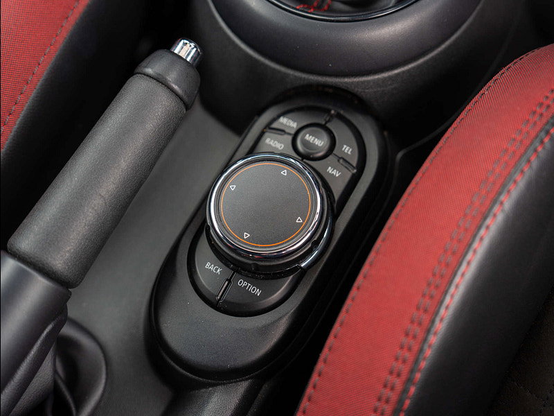 2017 MINI Hatch in Thunder Grey, photo 60 of 79