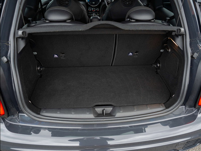 2017 MINI Hatch in Thunder Grey, photo 38 of 79
