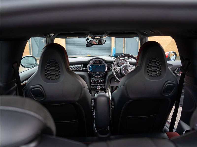 2017 MINI Hatch in Thunder Grey, photo 23 of 79