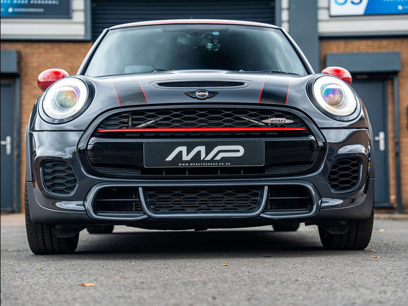2017 MINI Hatch in Thunder Grey, photo 19 of 79