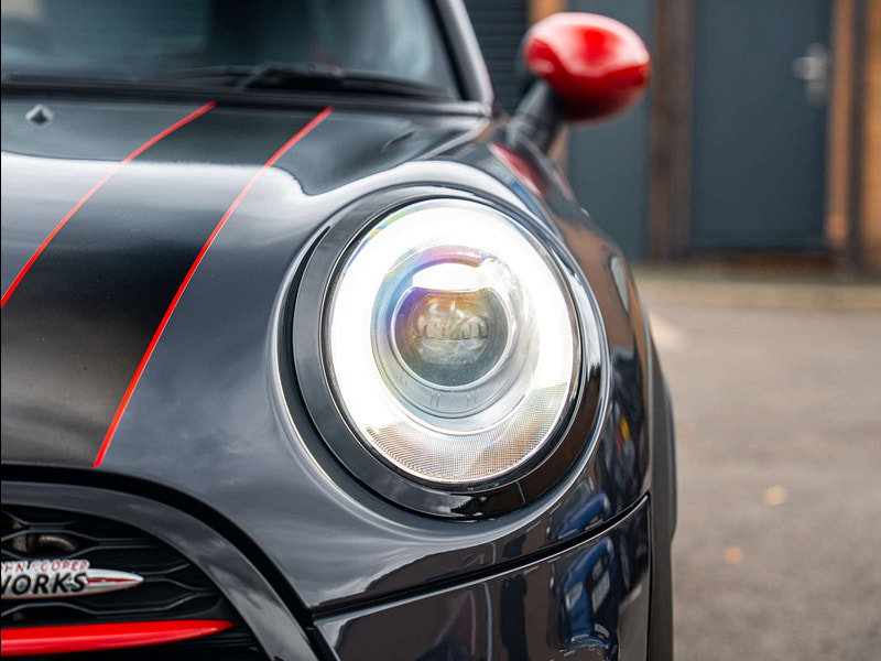 2017 MINI Hatch in Thunder Grey, photo 33 of 79