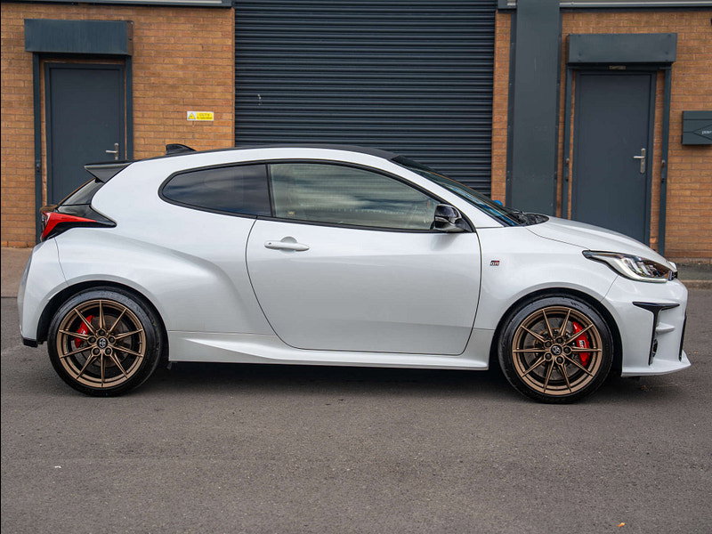 2020 Toyota GR YARIS in Pearl White, photo 11 of 69