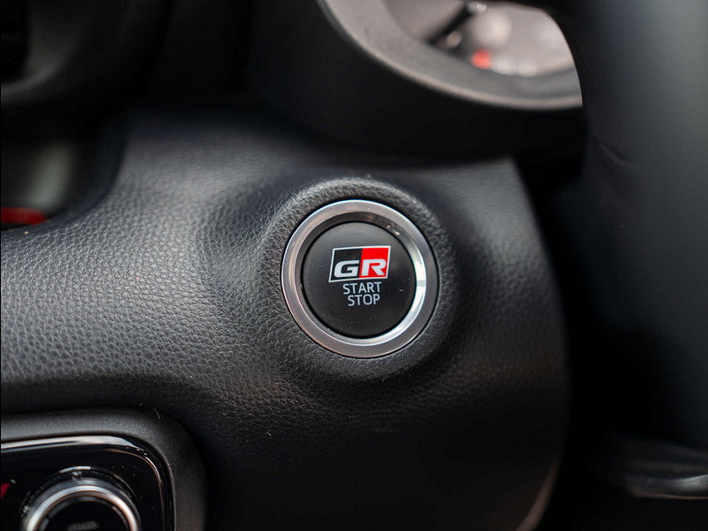 2020 Toyota GR YARIS in Pearl White, photo 59 of 69