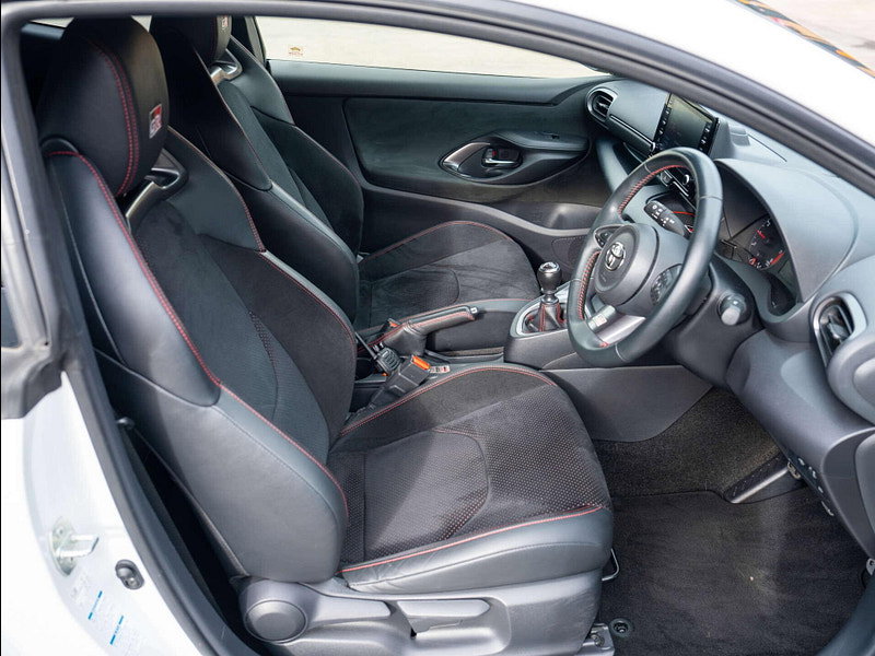 Toyota GR YARIS 1.6 GR Yaris 4WD 4WD 3dr