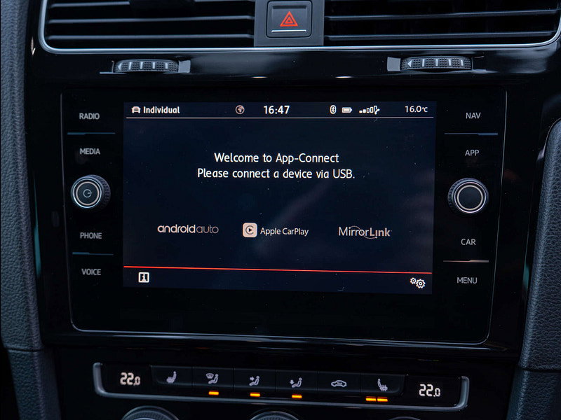 2017 Volkswagen Golf in Lapiz Blue, photo 50 of 79