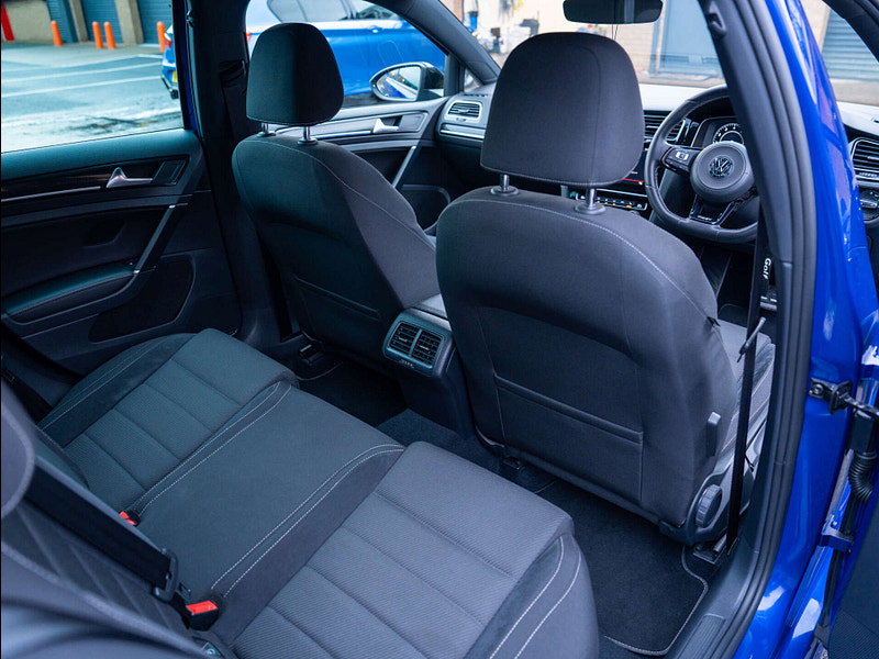 2017 Volkswagen Golf in Lapiz Blue, photo 14 of 79