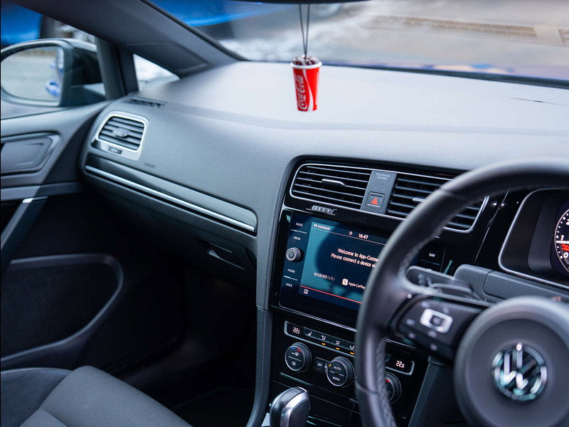 2017 Volkswagen Golf in Lapiz Blue, photo 47 of 79