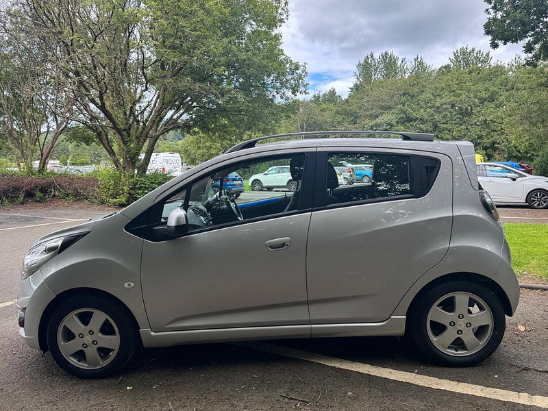 Chevrolet Spark 1.2i LT Hatchback 5dr Petrol Manual Euro 5 (81 ps)