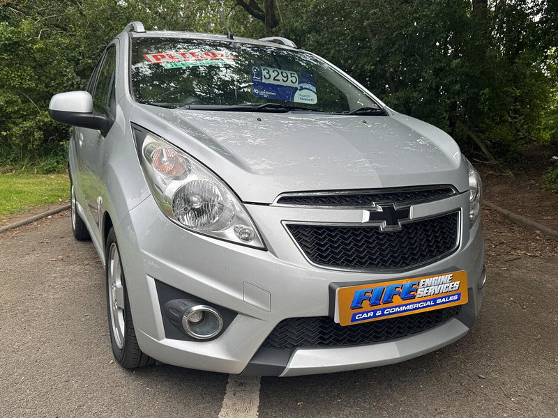 Chevrolet Spark 1.2i LT Hatchback 5dr Petrol Manual Euro 5 (81 ps)