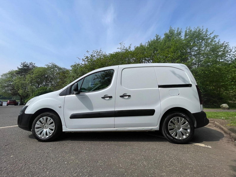 Citroen Berlingo 1.6 HDi 625 LX Panel Van 5dr Diesel Manual L1 (131 g/km, 75 bhp)
