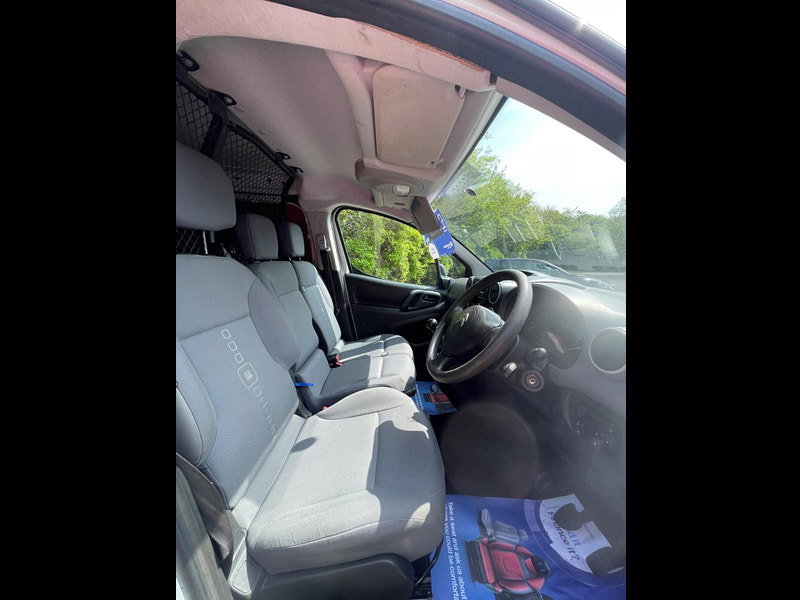 Citroen Berlingo 1.6 HDi 625 LX Panel Van 5dr Diesel Manual L1 (131 g/km, 75 bhp)