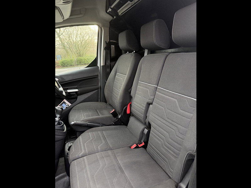 Ford Transit Connect 1.6 TDCi 200 Limited Panel Van 5dr Diesel Manual L1 H1 (124 g/km, 113 bhp)