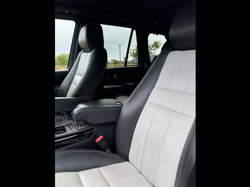 Land Rover Range Rover Sport 3.0 SD V6 HSE Red SUV 5dr Diesel Auto 4WD Euro 5 (255 bhp)