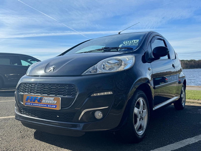 Peugeot 107 1.0 12V Allure Hatchback 3dr Petrol Manual Euro 5 (68 ps)