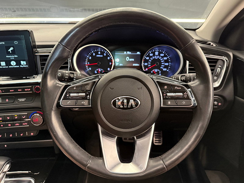 Kia Ceed 1.4 T-GDi First Edition Hatchback 5dr Petrol DCT Euro 6 (s/s) (138 bhp)