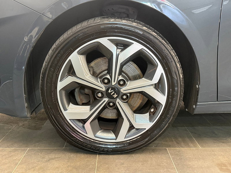 Kia Ceed 1.4 T-GDi First Edition Hatchback 5dr Petrol DCT Euro 6 (s/s) (138 bhp)