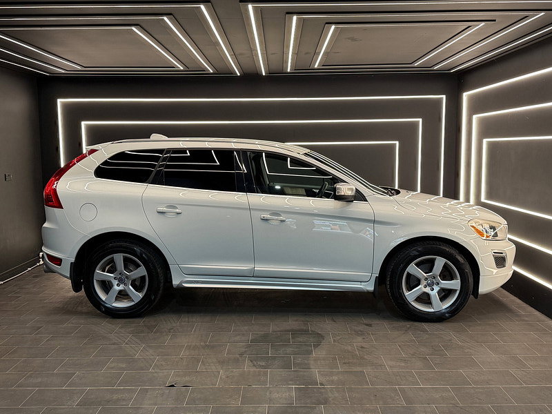 Volvo XC60 2.0 D4 R-Design SUV 5dr Diesel Geartronic Euro 5 (163 ps)