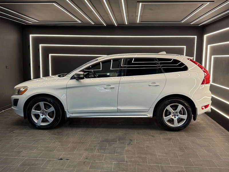 Volvo XC60 2.0 D4 R-Design SUV 5dr Diesel Geartronic Euro 5 (163 ps)