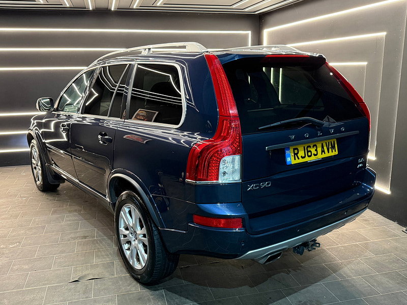 Volvo XC90 2.4 D5 SE Lux SUV 5dr Diesel Geartronic 4WD Euro 5 (200 ps)